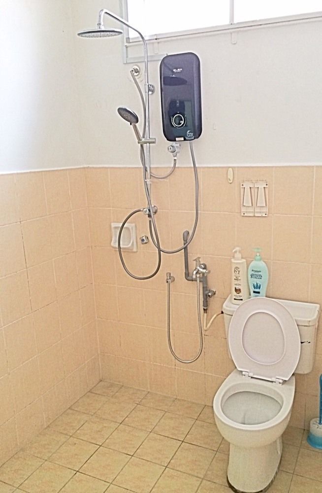 Malacca Vinz Homestay מראה חיצוני תמונה